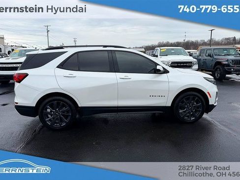 Used 2022 Chevrolet Equinox RS image 29