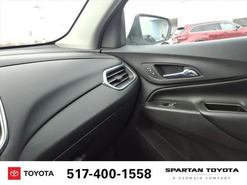 Used 2020 Chevrolet Equinox LT image 21
