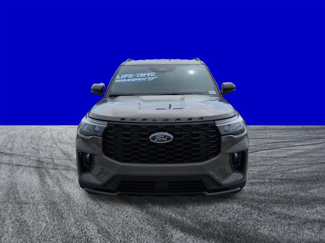New 2026 Ford Explorer ST-Line w/ Premium Package RWD image 9