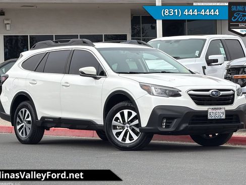 Used 2022 Subaru Outback Premium AWD/4WD image 1