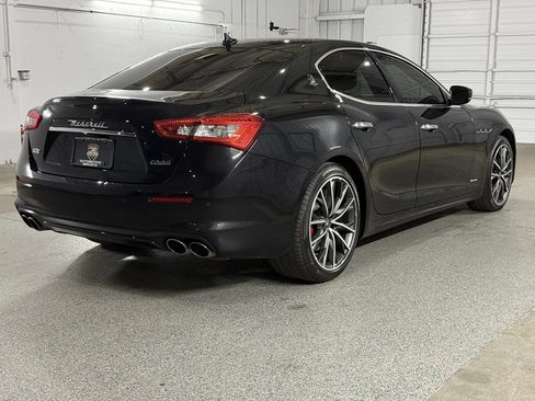 Used 2019 Maserati Ghibli S GranLusso AWD/4WD image 8
