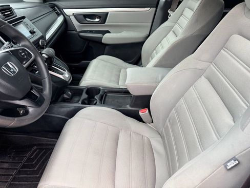 Used 2019 Honda CR-V LX image 5