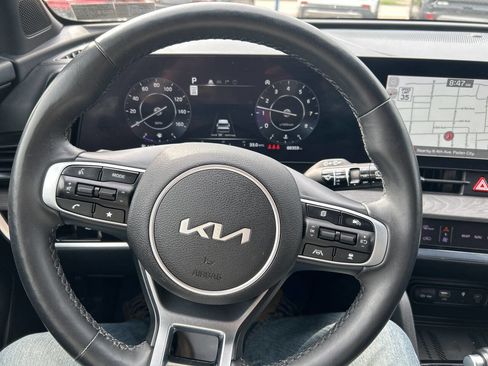 Used 2023 Kia Sportage X-Pro AWD/4WD image 12