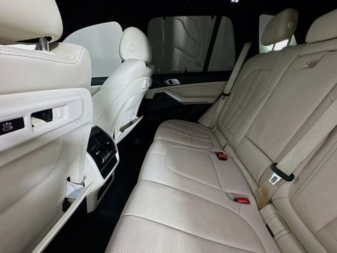 Used 2020 BMW X5 sDrive40i w/ Premium Package image 24