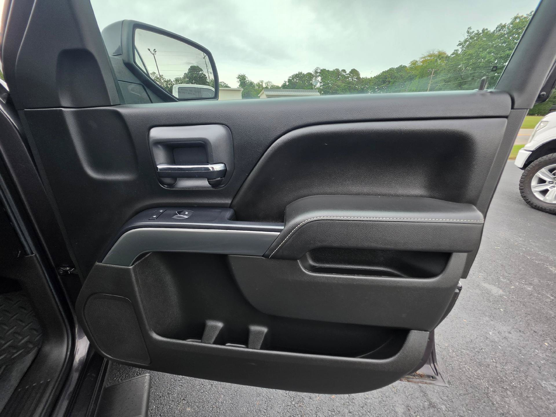Used 2015 Chevrolet Silverado 1500 LT w/ All Star Edition AWD/4WD image 12