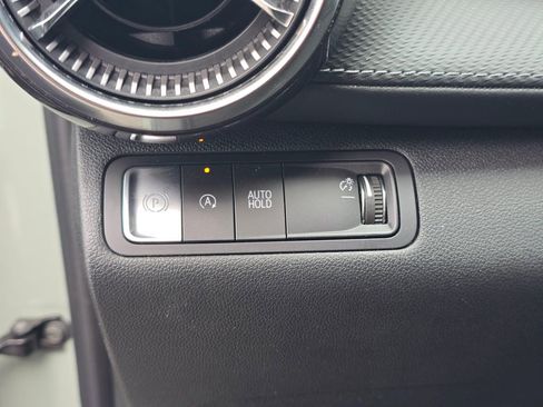 Certified 2026 Chevrolet Equinox LT image 19