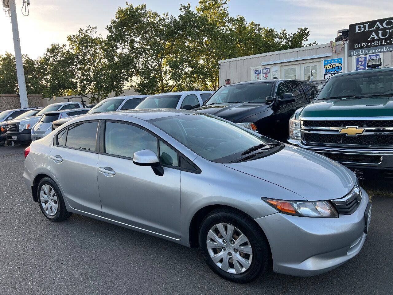 Used 2012 Honda Civic LX image 2