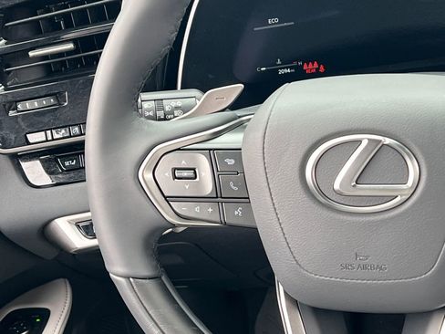 Used 2025 Lexus RX 350 Premium image 18