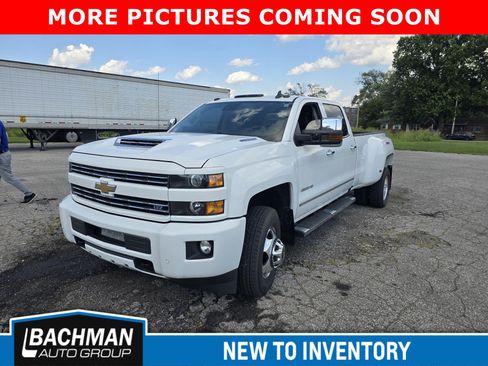 Used 2018 Chevrolet Silverado 3500 LTZ w/ Duramax Plus Package AWD/4WD image 4
