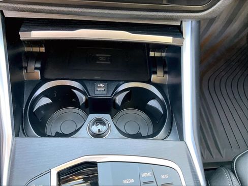 Certified 2025 BMW i4 eDrive40 w/ Premium Package image 36