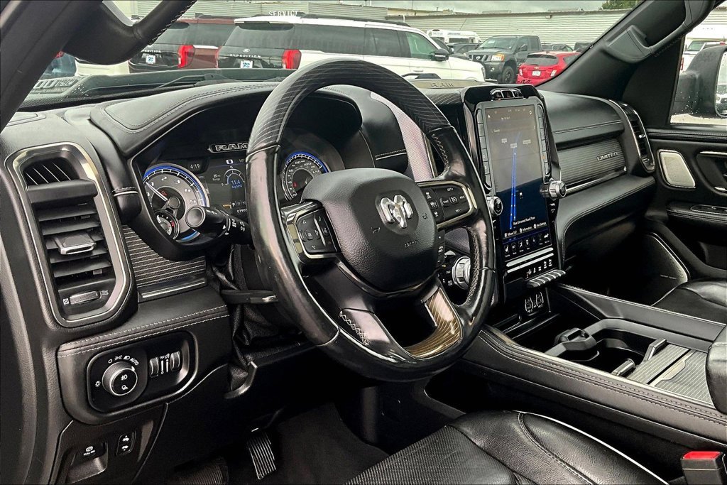Used 2020 RAM 1500 Limited w/ Black Appearance Package AWD/4WD image 13