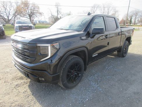New 2026 GMC Sierra 1500 Elevation image 11