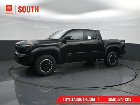 New 2026 Toyota Tacoma TRD Off-Road w/ TRD Off Road Upgrade Package AWD/4WD image 7