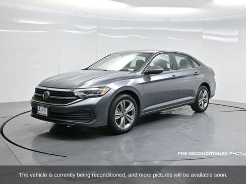 Used 2022 Volkswagen Jetta SE image 67