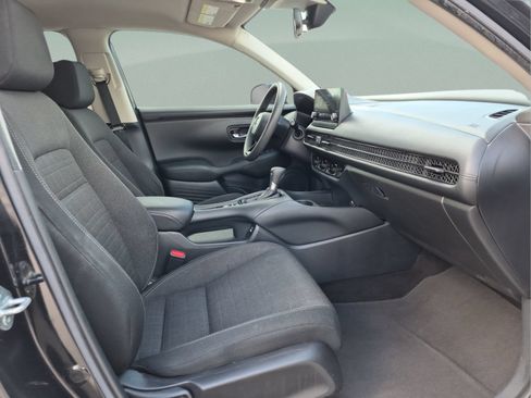 Used 2023 Honda HR-V LX image 20