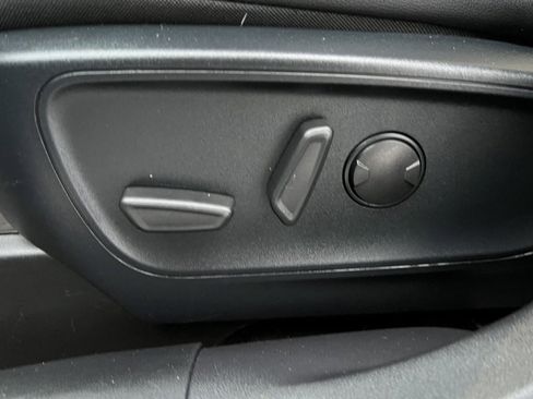 Certified 2021 Ford Escape SEL w/ Technology Package image 11