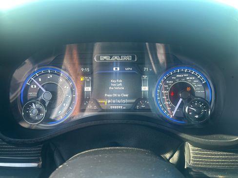 Used 2020 RAM 1500 Limited w/ Black Appearance Package image 26