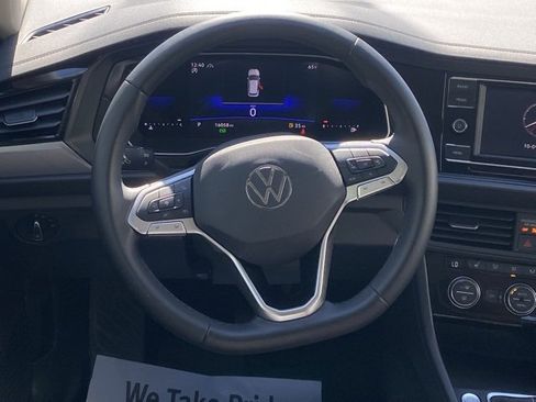 Used 2024 Volkswagen Jetta SE w/ Black Wheel Package image 37