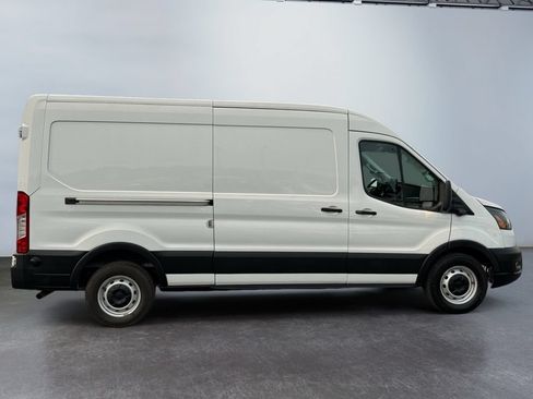 Used 2024 Ford Transit 250 148 Medium Roof w/ Upfitter Package RWD image 3
