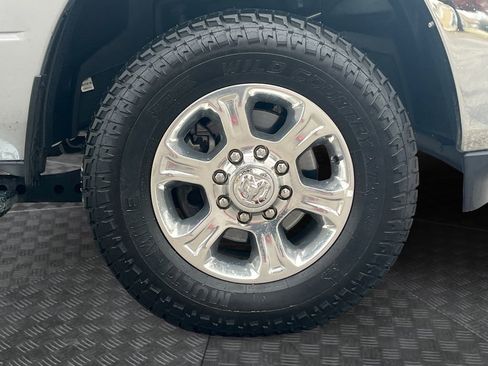 Used 2024 RAM 3500 Big Horn image 23