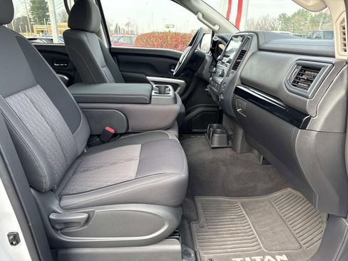 Used 2024 Nissan Titan SV w/ Accessory Utility Package image 24