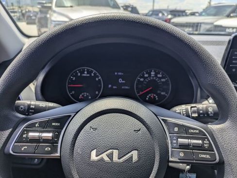 Used 2023 Kia Seltos LX image 26