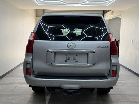 Used 2011 Lexus GX 460 w/ Convenience Pkg AWD/4WD image 8