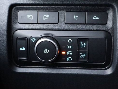 Used 2024 Ford F350 Platinum AWD/4WD image 19
