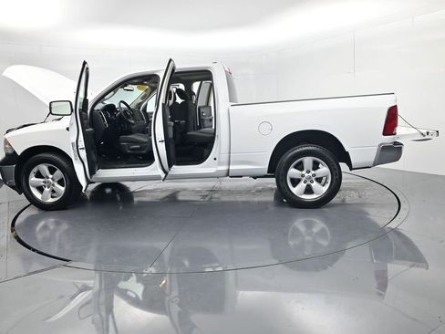 Used 2024 RAM 1500 Classic SLT image 62