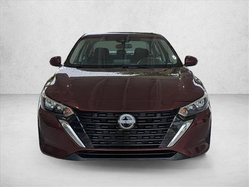 Used 2024 Nissan Sentra SV FWD image 2