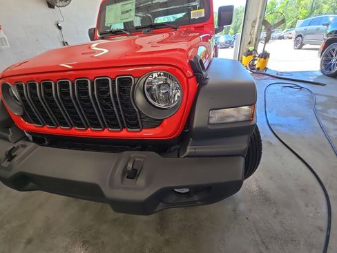 New 2026 Jeep Wrangler Sport AWD/4WD image 32
