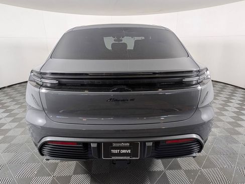 New 2025 Porsche Macan 4 Electric image 6