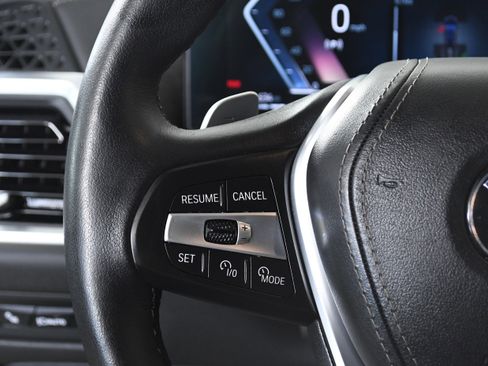 Used 2024 BMW X5 sDrive40i image 11