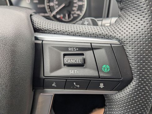 Used 2023 Mitsubishi Outlander SE image 30