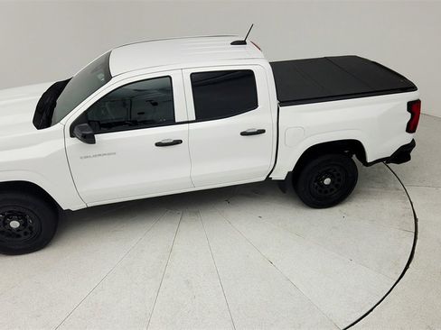 Certified 2024 Chevrolet Colorado W/T w/ WT Convenience Package II image 16