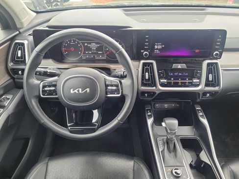 Certified 2023 Kia Sorento X-Line EX AWD/4WD image 20