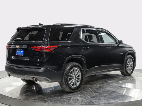 Used 2023 Chevrolet Traverse LT AWD/4WD image 7