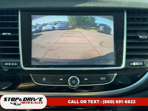 Used 2018 Buick Encore Sport Touring AWD/4WD image 12