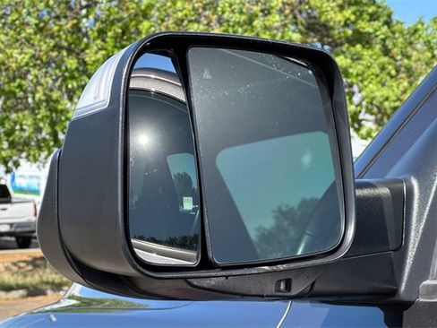 Used 2021 RAM 2500 Laramie w/ Night Edition image 53