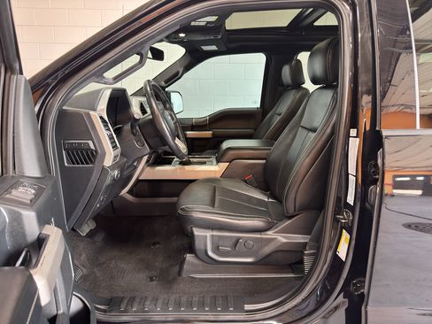Used 2020 Ford F150 Lariat w/ Equipment Group 502A Luxury AWD/4WD image 14