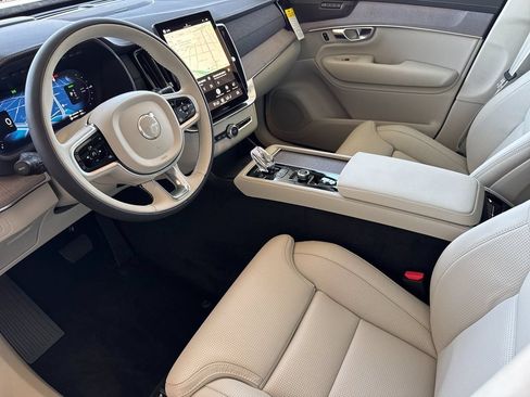New 2026 Volvo XC90 T8 Ultra w/ Lounge Package AWD/4WD image 9