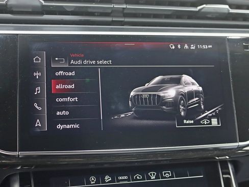 Used 2021 Audi Q8 Prestige w/ Prestige Package image 24