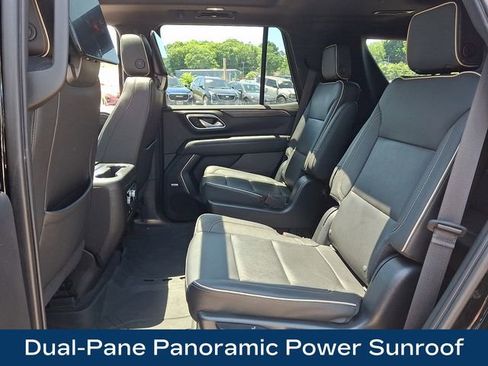 Used 2022 GMC Yukon SLT w/ SLT Premium Package AWD/4WD image 18