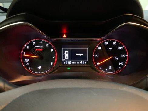 Used 2023 Chevrolet TrailBlazer RS image 30