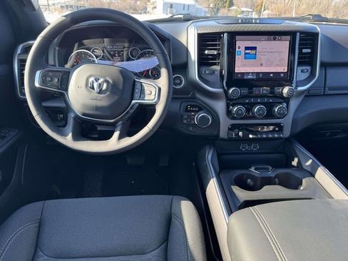 New 2026 RAM 1500 4x4 Crew Cab image 2