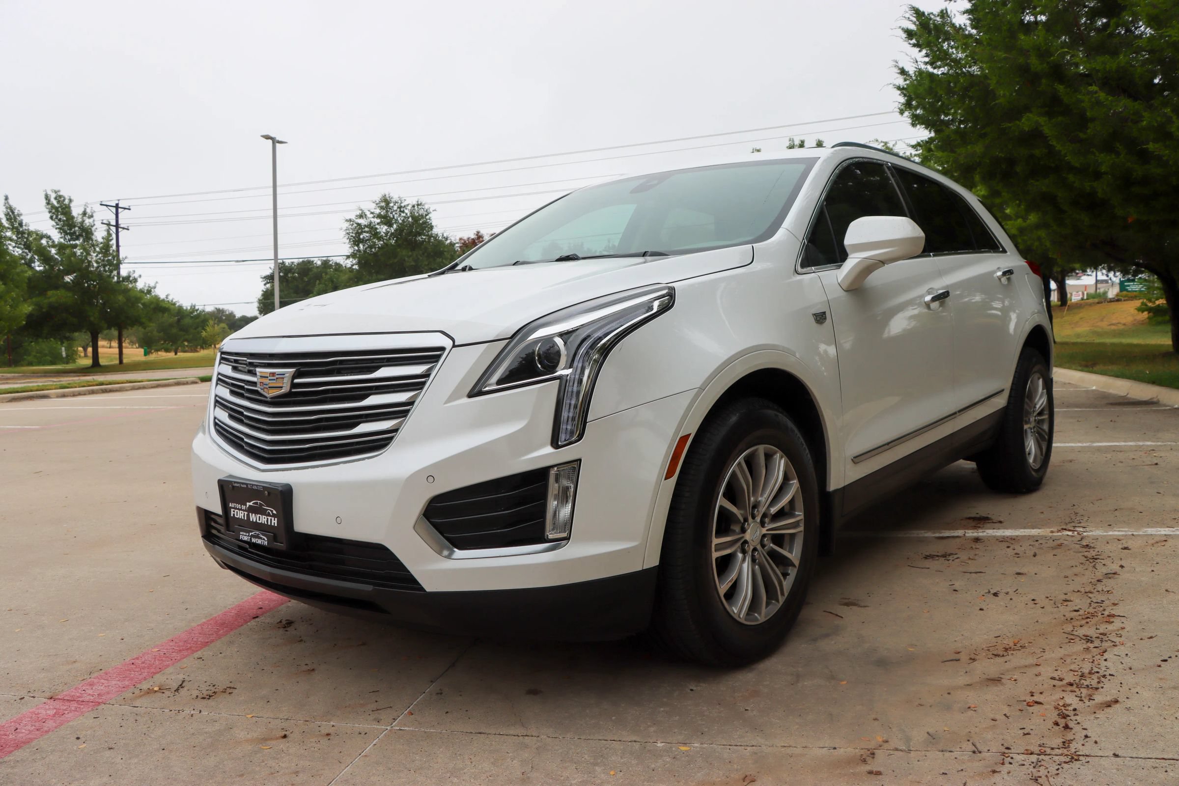 Used 2019 Cadillac XT5 Luxury FWD image 3