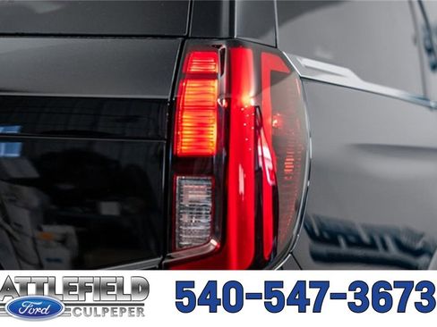 New 2025 Ford Expedition Active image 6