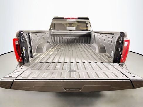 Used 2024 GMC Sierra 2500 Denali w/ Denali Reserve Package image 29