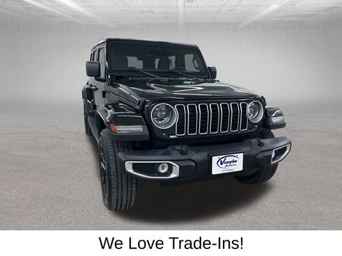 Used 2025 Jeep Wrangler Unlimited Sahara image 3