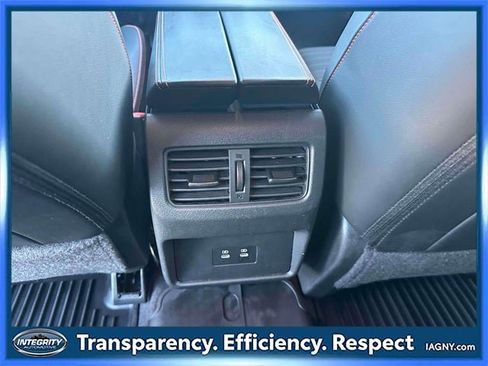 Used 2025 Nissan Rogue SV image 12